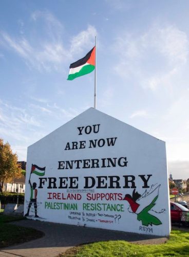 Free Derry Palestine mural